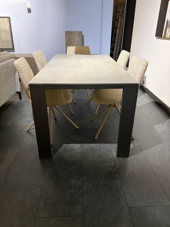Image 1 of Table de salle à manger « Eden » Dekton