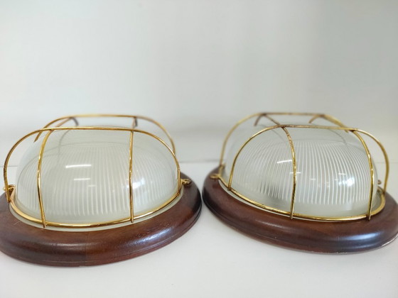 Image 1 of Lampade da parete a fienile vintage anni '70 (vetro diffuso)