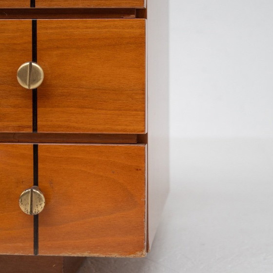 Image 1 of Coppia di comodini in legno con maniglie in ottone