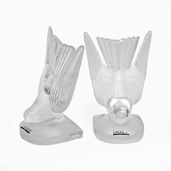 Image 1 of Par de Sujetalibros Golondrinas de Cristal Art Decó de Lalique "Hirondelles" Francia años 1980