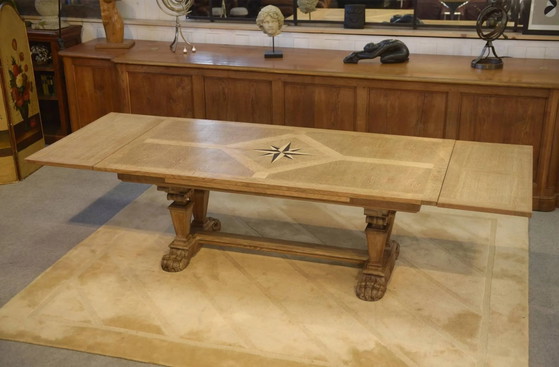 Grote sculpturale eiken tafel uit de jaren 50. – Eettafels, Vintage (photo 12 of 14)