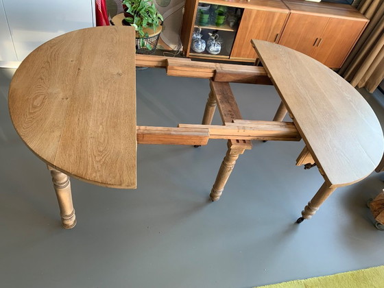 Image 1 of Table à rallonge anglaise ancienne