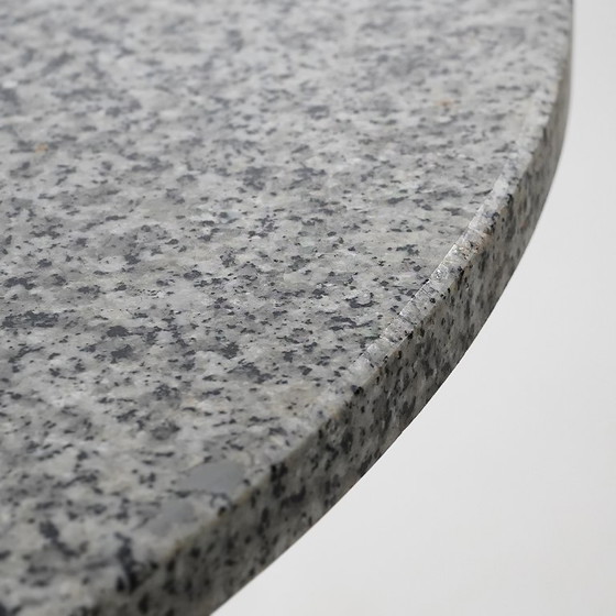 "Vienna" tafel met granieten blad van Peter Noever voor Zanotta, jaren 70 – Eettafels, Marble, Metal (photo 6 of 13)