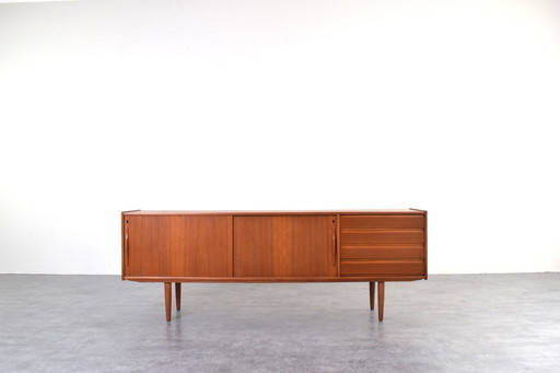 Dänisches Teakholz-Sideboard aus der Mitte des Jahrhunderts, 1960er Jahre.
