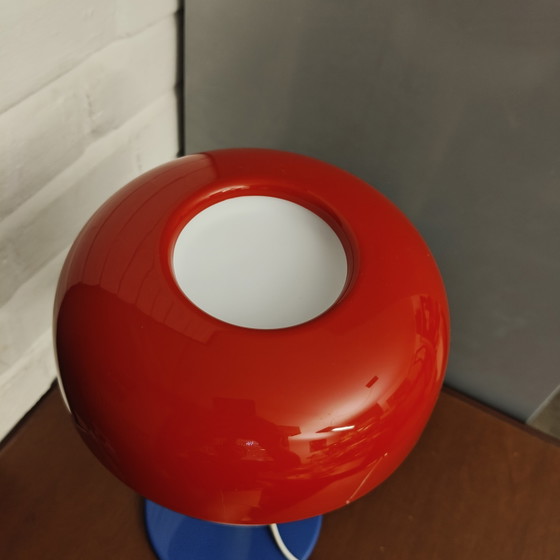 Lampada da tavolo postmoderna IKEA unica nel suo genere – Rossa, gialla e blu – Stile Memphis (photo 3 of 5)