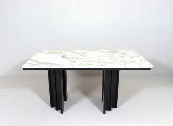 Image 1 of Mid Century eettafel met Carrara marmeren blad, Italië, jaren 1970