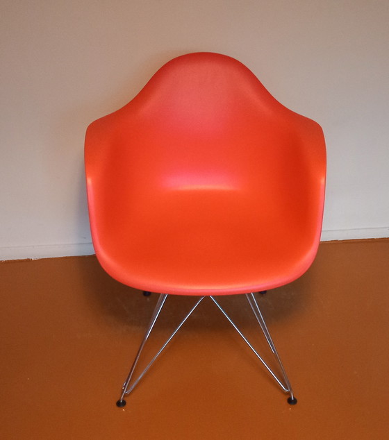 Image 1 of Vitra Eames DAR Mohnrot