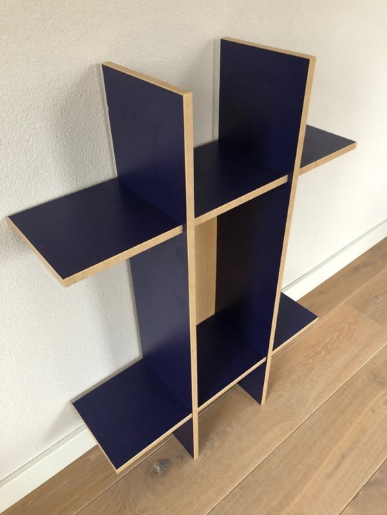 Image 1 of Wandrek / Boekenrek blauw hout