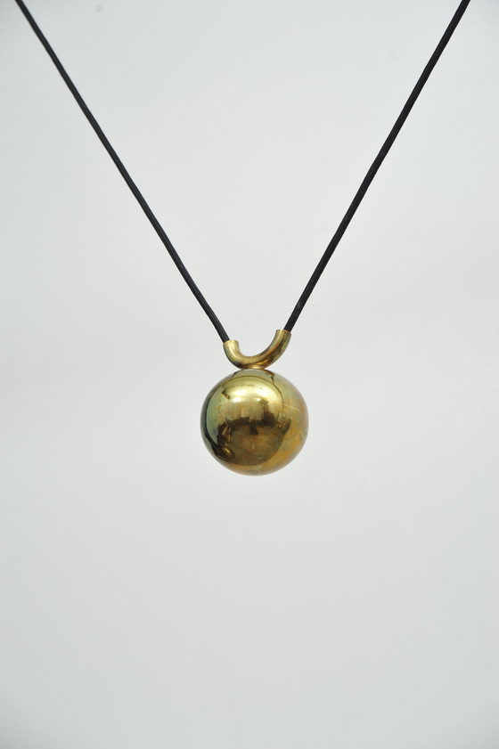 Image 1 of Lampada a doppia tirata "Posa" in ottone di Florian Schulz