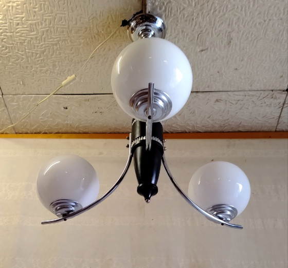Lampadario Art Déco in metallo, legno e globo in vetro opalino - Anni '40/'50 – Glass (photo 6 of 10)