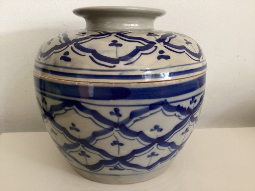 Gunther Lambert Pot With Lid – vazen, Ceramic