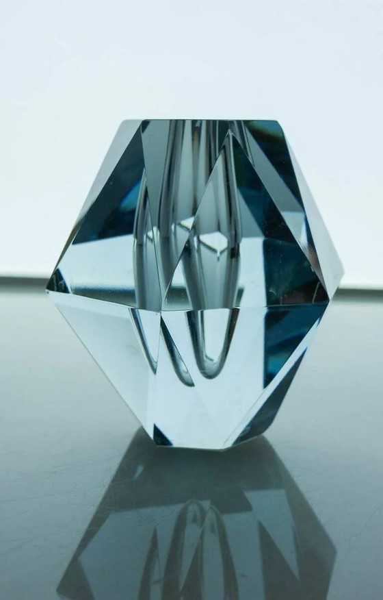 Image 1 of Diamond-shaped crystal vase from Strömbergshyttan