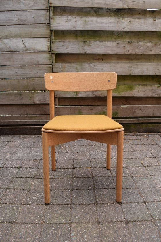 Image 1 of Set di 6 sedie TAKT Cross – Rovere / Seduta gialla