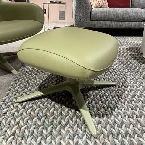 Image 1 of Pode Spot One fauteuil met poef