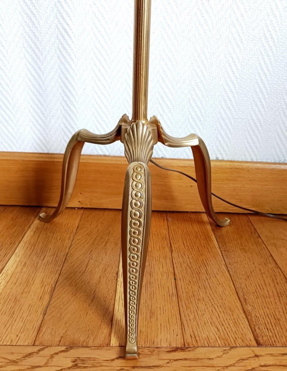 Image 1 of Staande lamp van goudkleurig metaal in Lodewijk XV-stijl