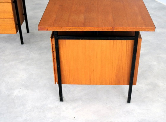 Image 1 of Bureau vintage Knoll International