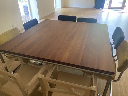 Bert Plantagie square dining table