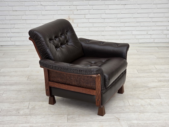 Image 1 of 1970er Jahre Skandinavischer Sessel, Braunes Möbelleder, Teakholzbeine