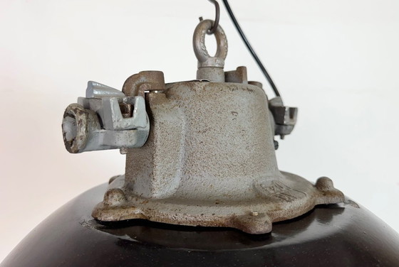 Image 1 of Lampada a sospensione industriale a gabbia in ghisa e smalto nero, anni '60