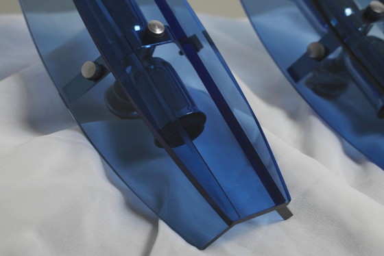 Image 1 of Veca blauwe glazen Italiaanse wandlampen set van 2 Fontana Arte mid-century moderne facetglazen lampen