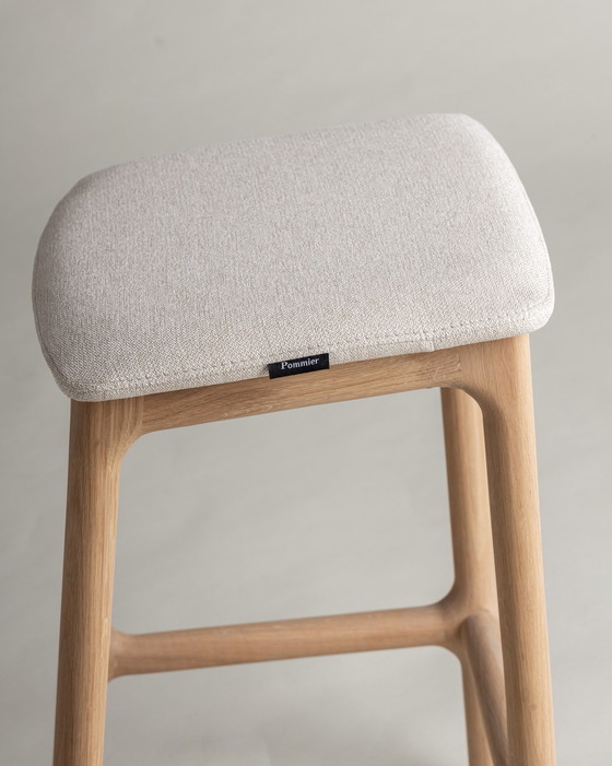 Image 1 of 2 tabourets de bar Rocco neufs – 79 cm – Chêne massif – Charlie Pommier