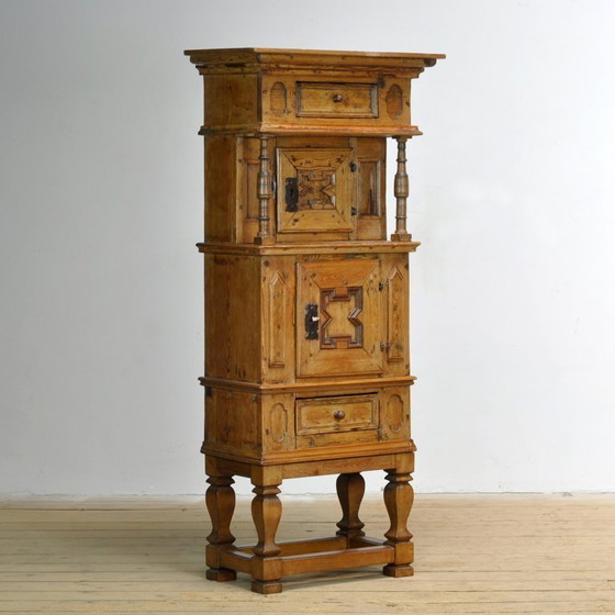 Image 1 of Meuble rustique allemand en pin et chêne, vers 1850