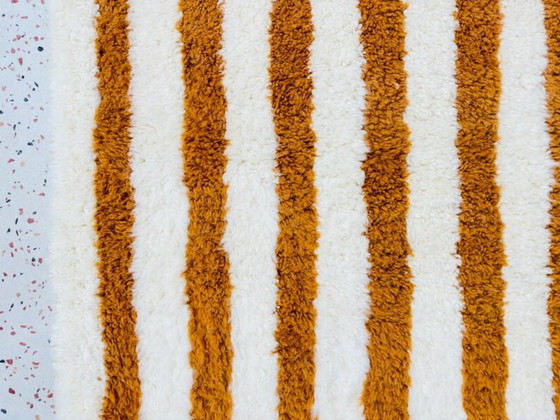 Image 1 of Tapis ZEBRA en laine fait main – coloris personnalisables 300cmx200cm