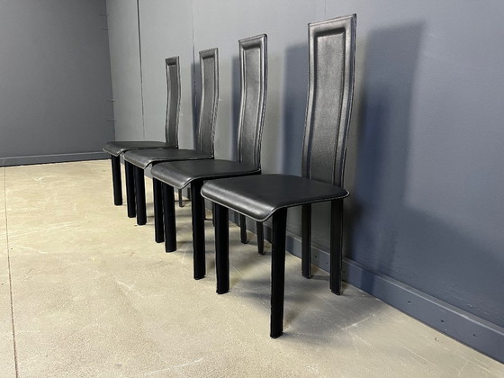 Image 1 of Chaises de salle à manger vintage en cuir noir, lot de 4, années 1980