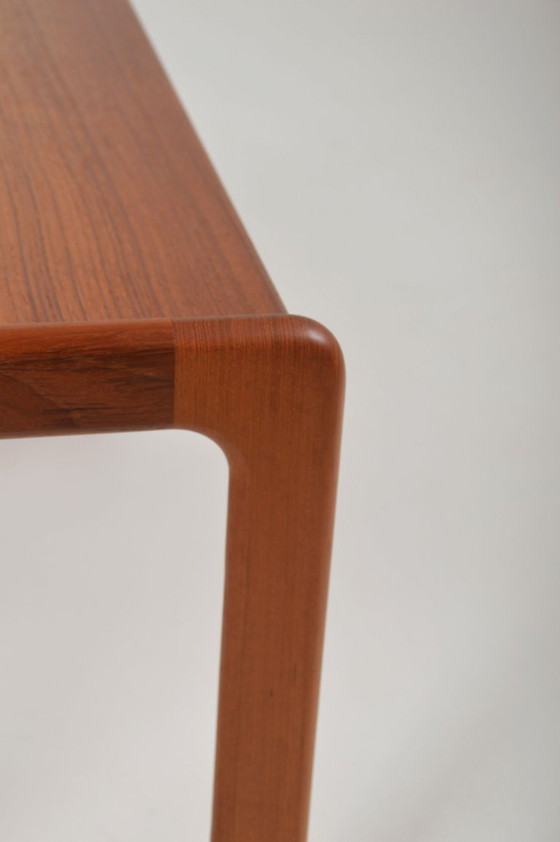 Image 1 of Set di tavolini impilabili danesi in teak, anni '60