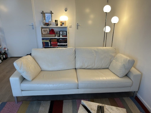 FMS-Claro 230 Crème-Wit – banken, Leather