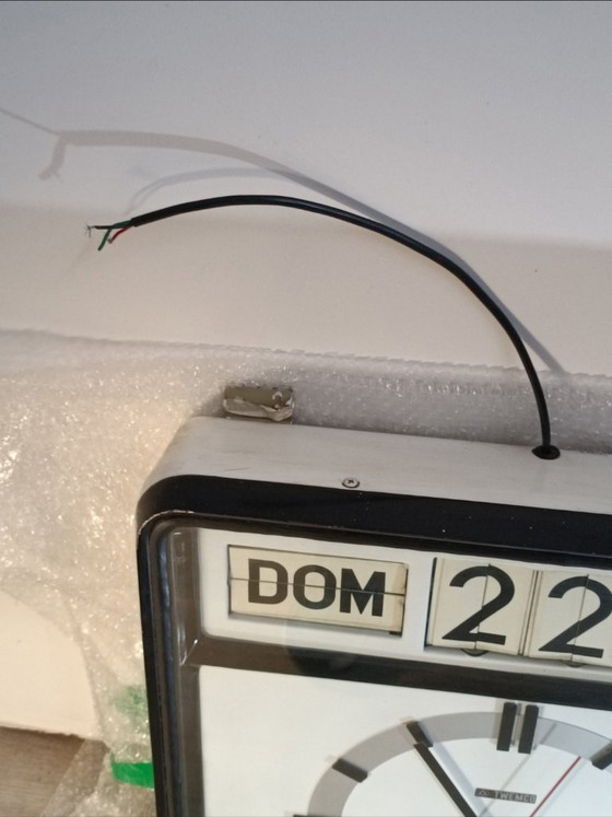 Image 1 of Importante horloge calendrier Twemco Auto-20 1970