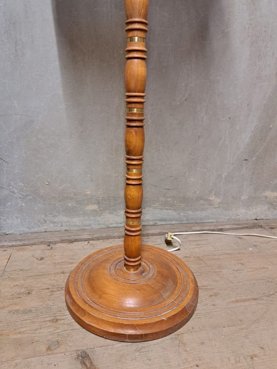 Image 1 of Lampada da terra vintage in legno con paralume plissettato, anni '70
