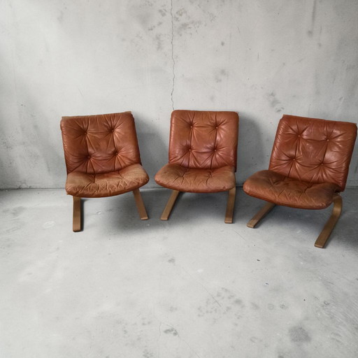 3x Fauteuils Siesta en cuir design milieu du siècle, style cantilever, Sigmar Relling, Westnofa, années 1970