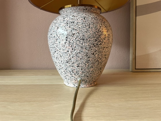Image 1 of Handgemaakte Upcycled Vaaslamp – Royal Vaas met Dupion Zijden Kap