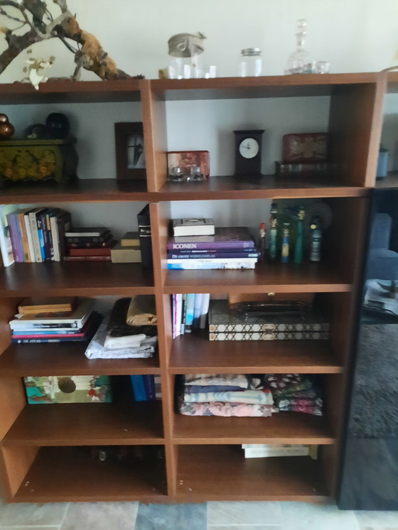 Image 1 of Armoire moderne