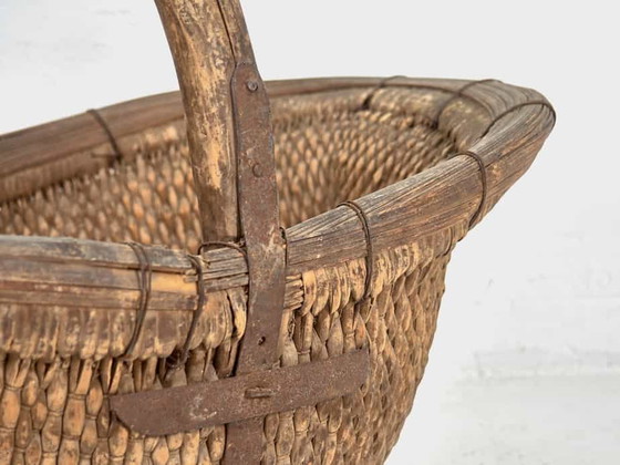 Antiker Weidenkorb mit Massivholzgriff (ca. 1900) #4, Dekorative Objekte, Korbgeflecht, Braun, Rustic (Foto 12 von 14)