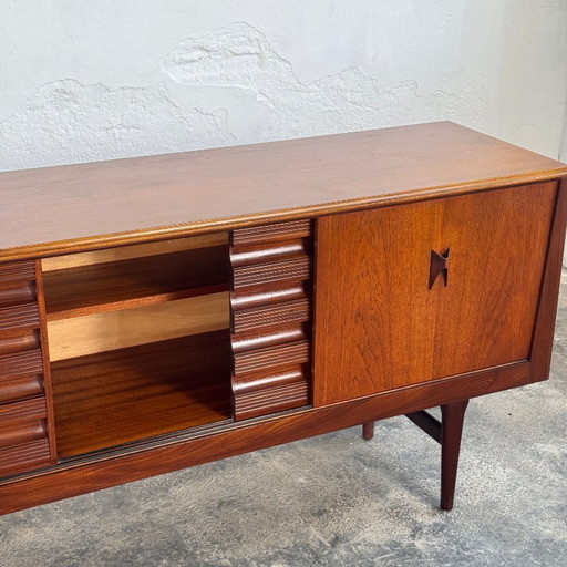 Elliotts of Newbury (EoN) Teak Sideboard, 1960