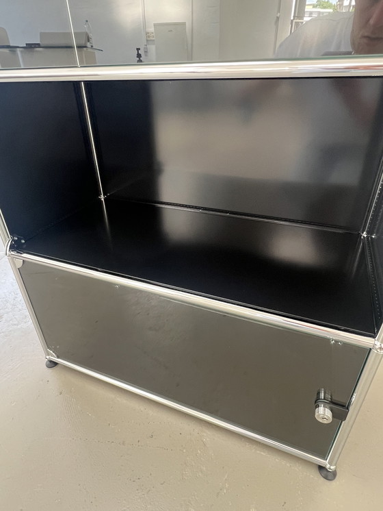 Image 1 of USM Haller buffetkast