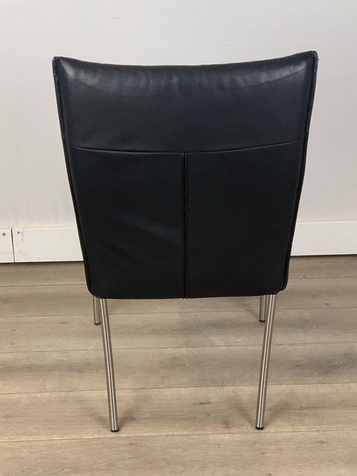 4 x lederen eetkamerstoelen met RVS poten 