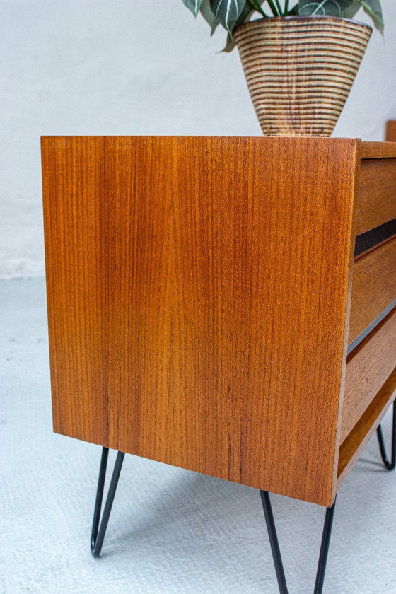 Vintage ladekast, dressoir, bijzettafel, teak, midden 20e eeuw – Ladekasten, Wood (photo 8 of 10)