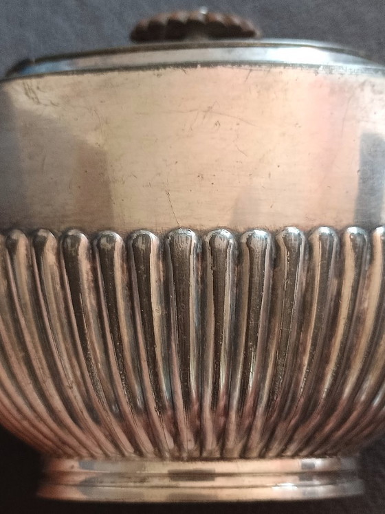 Image 1 of English Art Deco teapot by William Hutton & Sons – silver-plated metal (EPBM) – circa 1930