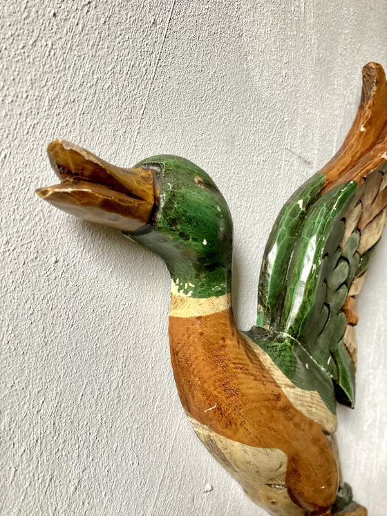 Trio di anatre germano reale in legno intagliato e dipinto, Decorazione murale, Decorazioni murali, Verde (foto 10 di 19)