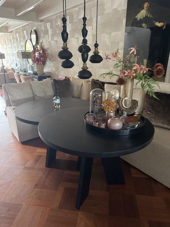 Beautiful large dining area with corner sofa and 2 round tables – DMF interiors Zeist, Seating area, Textile (photo 2 of 5)
