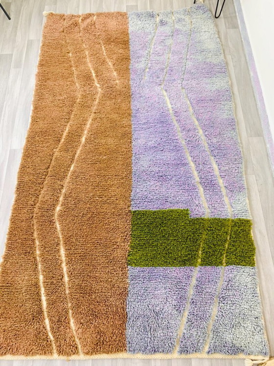 Image 1 of Handcrafted Berber rug 250cm x 150cm