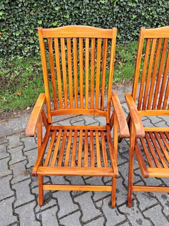 Image 1 of 2 Sunyard Veronica Klapp- und Liegestühle aus Teakholz