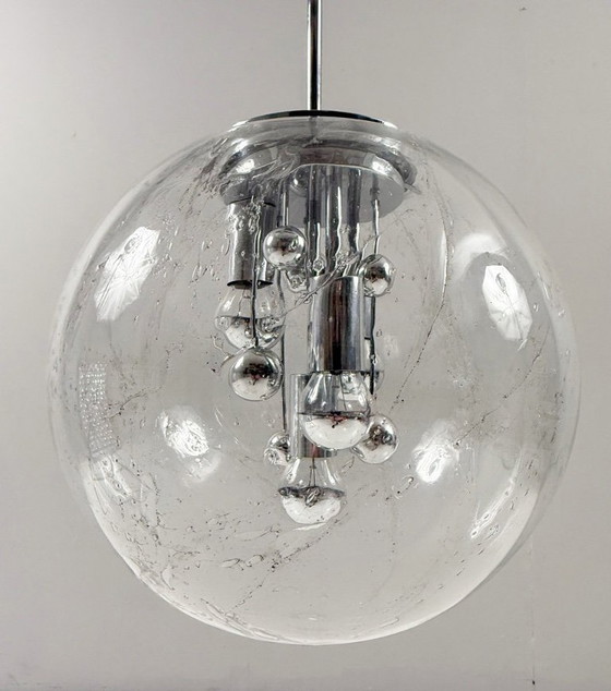 Image 1 of Hanglamp in ruimtetijdstijl uit de jaren 70, model “8926” 'Big Ball' van DORIA, Duitsland.