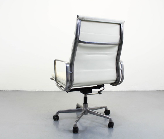 Image 1 of Ea219 Bürostühle Charles & Ray Eames Sitze