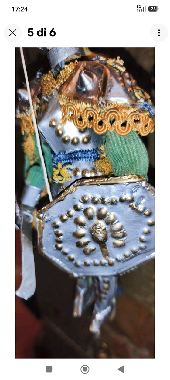 Marionnette sicilienne vintage de 28 cm - Probablement Orlando – Objets déco, Metal, Textile (photo 5 of 6)