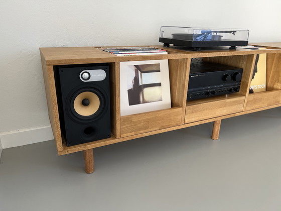 Image 1 of Mobile hi-fi in rovere massello con Marantz PM80 e B&W 685