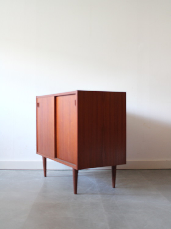 Image 1 of Credenza vintage di N.P. Nielsen con 3 cassetti